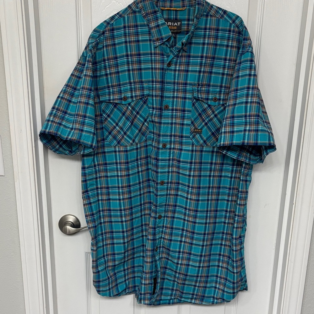 Ariat Men's Teal and Blue Plaid Button Down Shirt XL